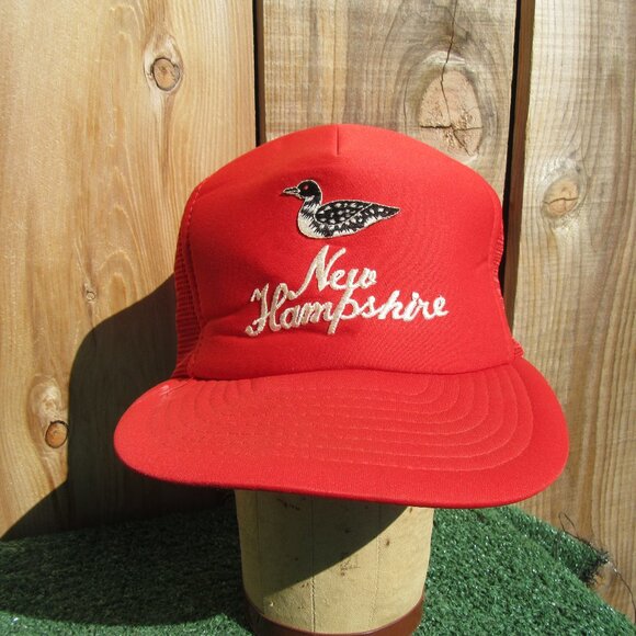 Vintage New Hampshire Loon Bird Red Snapback Baseball Hat Trucker Cap - Picture 1 of 9